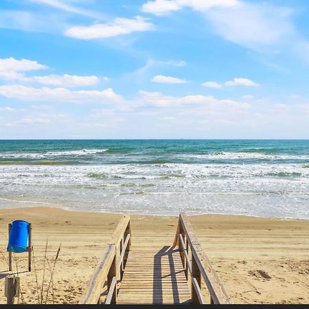 Beachfront Retreat! 3 Steps To Walkover! Surfside Beach Eksteriør billede