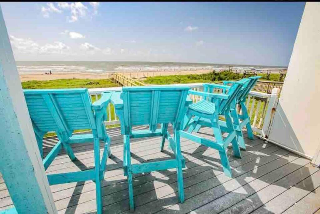 Beachfront Retreat! 3 Steps To Walkover! Surfside Beach Eksteriør billede
