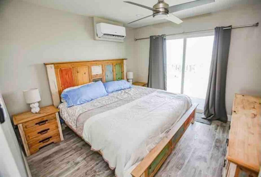 Beachfront Retreat! 3 Steps To Walkover! Surfside Beach Eksteriør billede